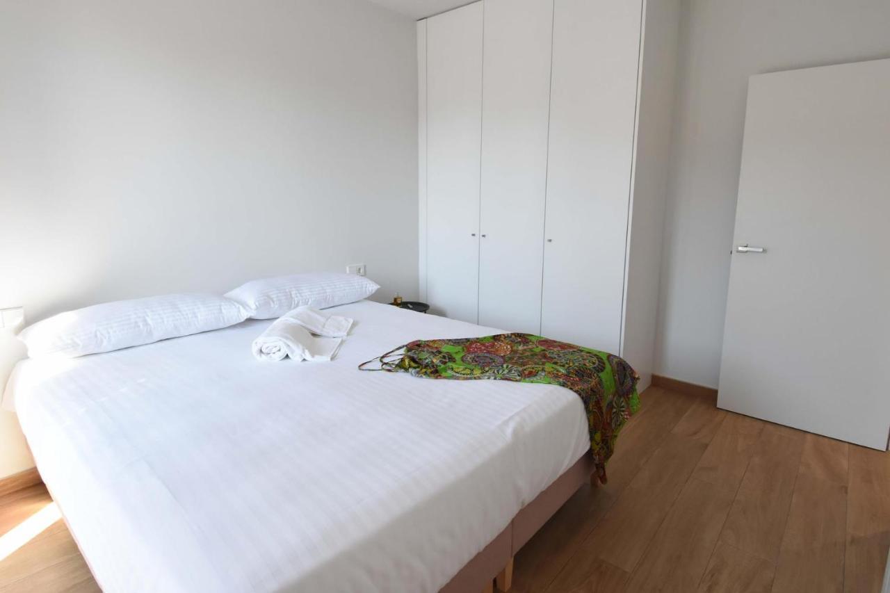 Apg Girona Carme 19 Daire Dış mekan fotoğraf